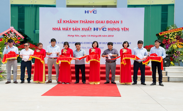 Cắt băng chính thức khánh thành giai đoạn I nhà máy HVC Hưng Yên