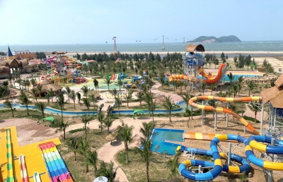 Công viên nước VinWonders Cửa Hội (Nghệ An)