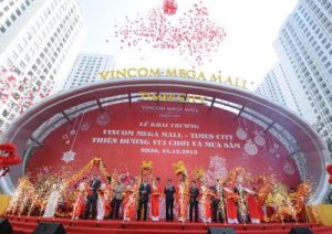 Khai trương thủy cung lớn nhất Việt Nam tại Times City