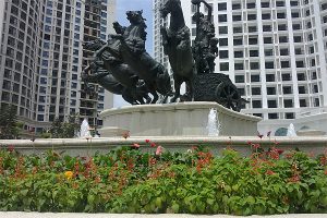 Đài phun nước Trung tâm Quảng trường khu đô thị Royal City