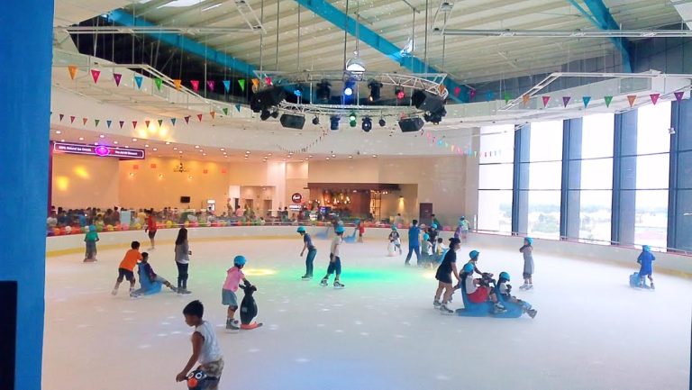 The Ice Rink in Vincom Can Tho