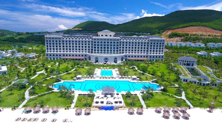 The Vinpearl Nha Trang project was completed at a rapid pace by HVC Group on the eve of the new year