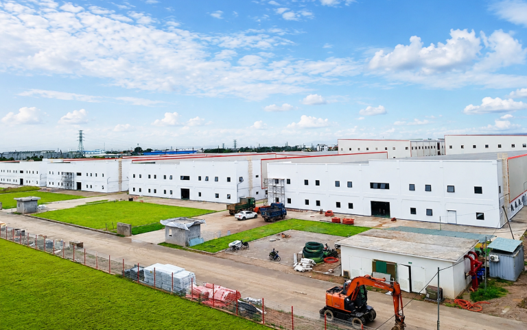 HVC Group hoàn thành công tác lắp dựng 4 nhà xưởng tại CNCTech Dream